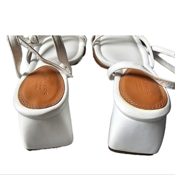 ASOS Sandals white square toe strappy block heel size 11 - Picture 10 of 12